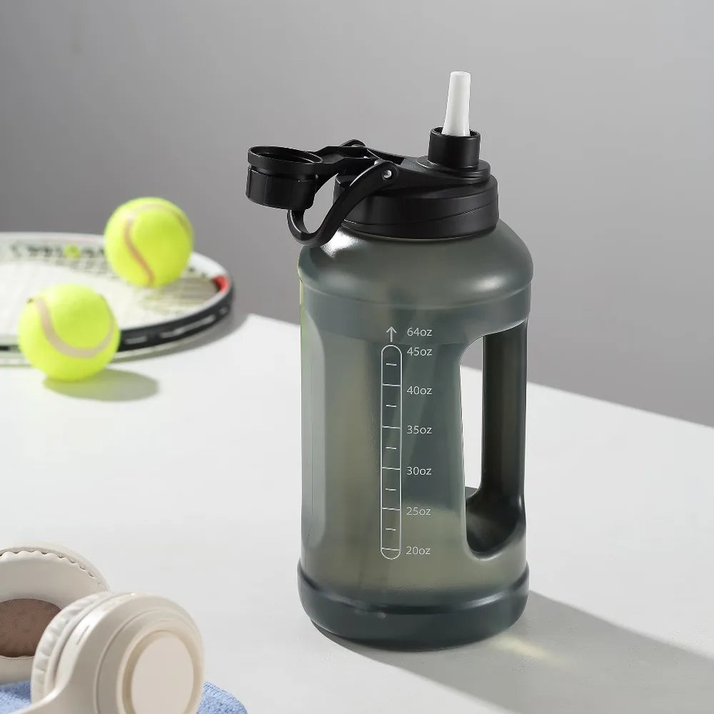 Durable Hydration Bottle With Straw And 2 In 1 Lid